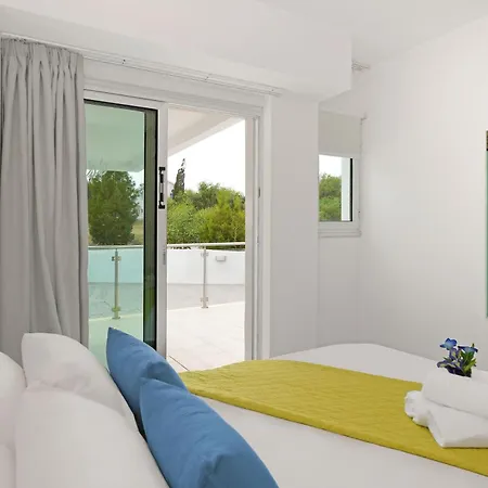 Alessia 2bed - Coralli Beachfront * Протарас